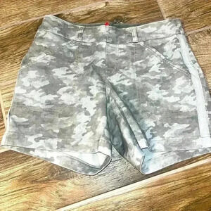Spanx twill green womens camo shorts